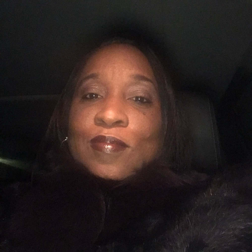 Meet your Posher, Dannetta